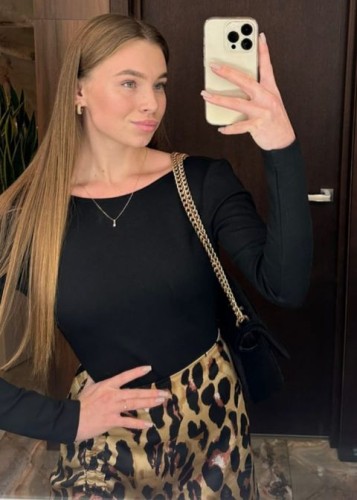 Настя, Г. Салехард